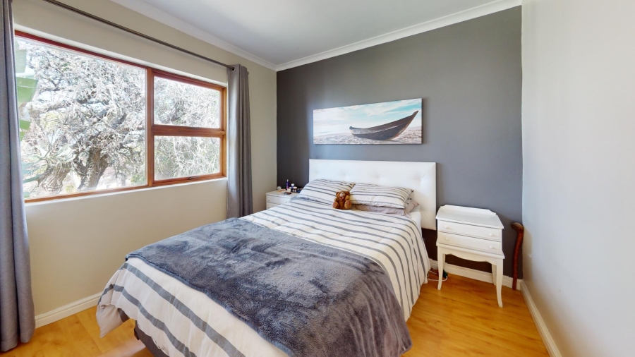 6 Bedroom Property for Sale in Walmer Heights Eastern Cape